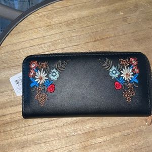 Flower wallet